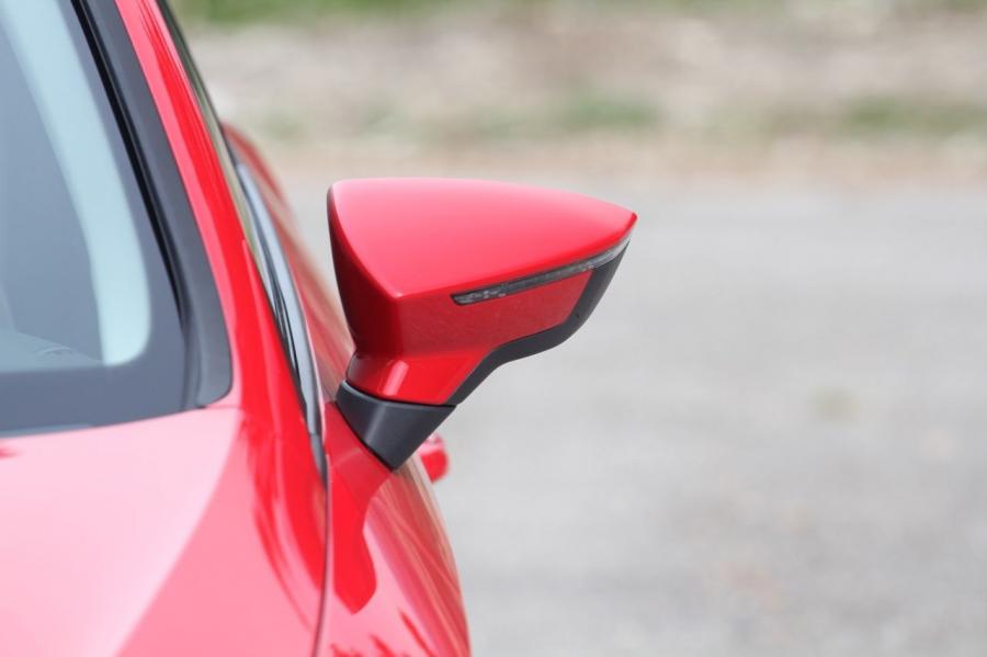  Seat Leon SC 2013 года  (фото 12 из 52)